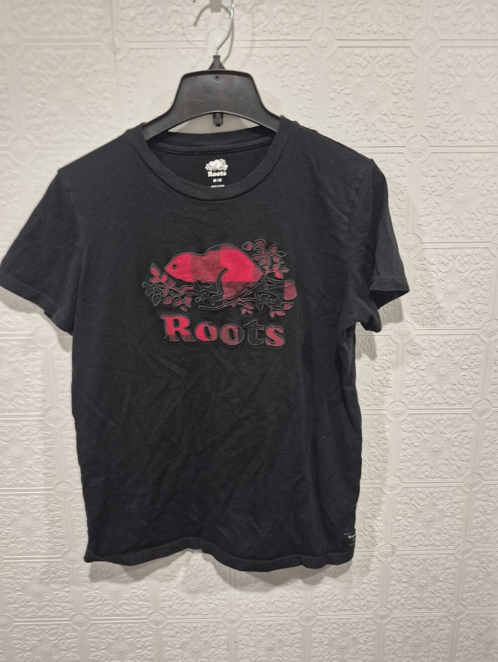 Roots Canada Red Plaid Beaver Graphic T-Shirt Black Size Medium
